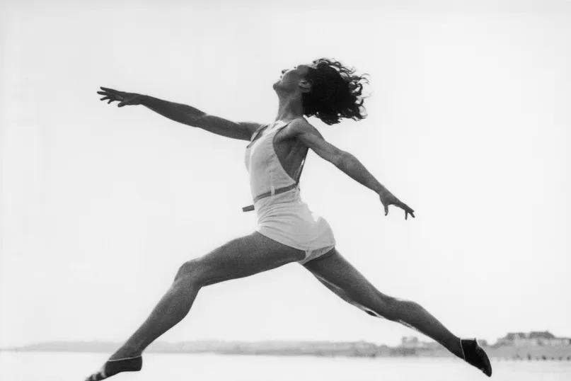 photo femme sport danse vintage